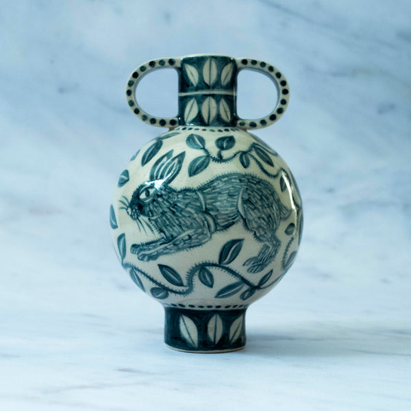 Hare pot